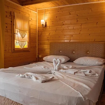 Ipek Bungalov Camyuva Αττάλεια