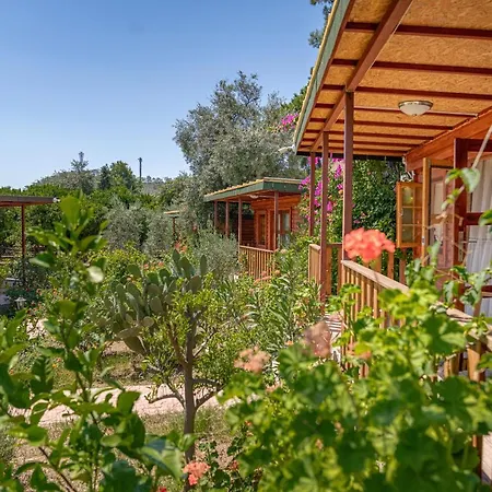 Ipek Bungalov Camyuva *